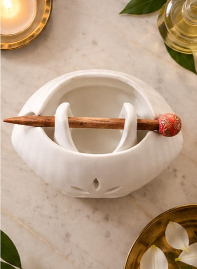 The Harmony Shankh fragrance oil diffuser